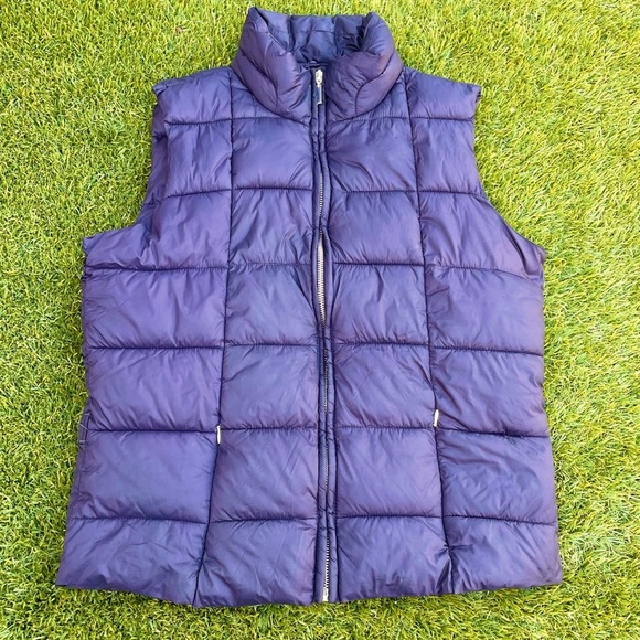 INSO Collection Black Quilted Puffer Vest, Extremely Soft, Youth Size XL - Picture 2 of 10